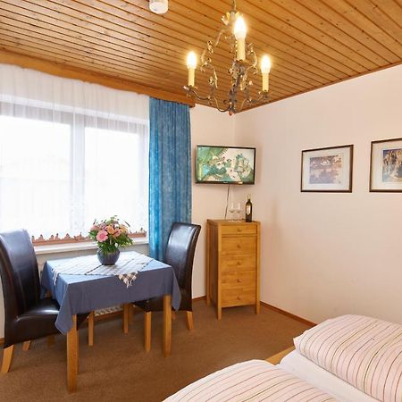 Alter Ziehbrunnen Hotel Bad Endorf Eksteriør billede