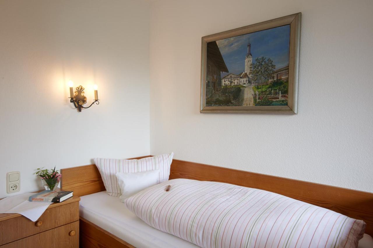 Alter Ziehbrunnen Hotel Bad Endorf Eksteriør billede