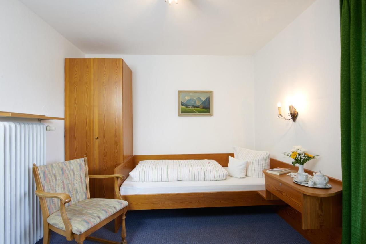 Alter Ziehbrunnen Hotel Bad Endorf Eksteriør billede